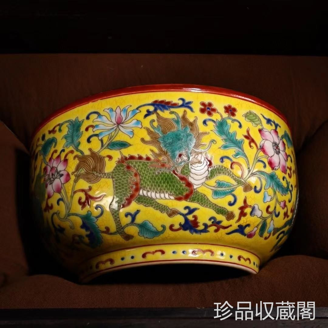 中国古美術・珍蔵七宝彩と粉彩・磁器六角碗・琺瑯彩・純手描き・箱付・置物・観賞皿 中国古美術・珍品旧蔵・七宝彩と粉彩磁器の碗・純手描き・