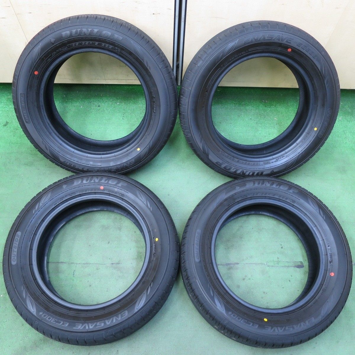 新車外し 25年 185 65R15 ダンロップ エナセーブ EC300 タイヤ 15インチ アクア シエンタ フィット フリード カローラ 等 5091109イノタ