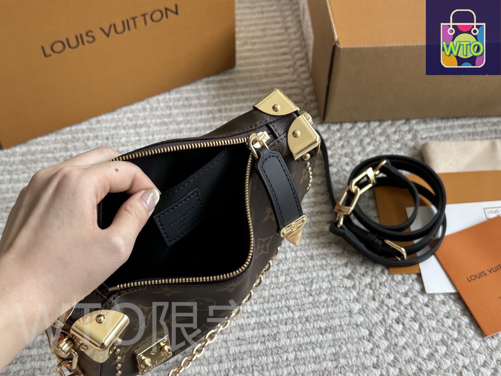 Louis Vuittonドーヴィル❣️ショートタイムセール LOUIS VUITTON ルイヴィトン M58554 ロックミー・テンダー