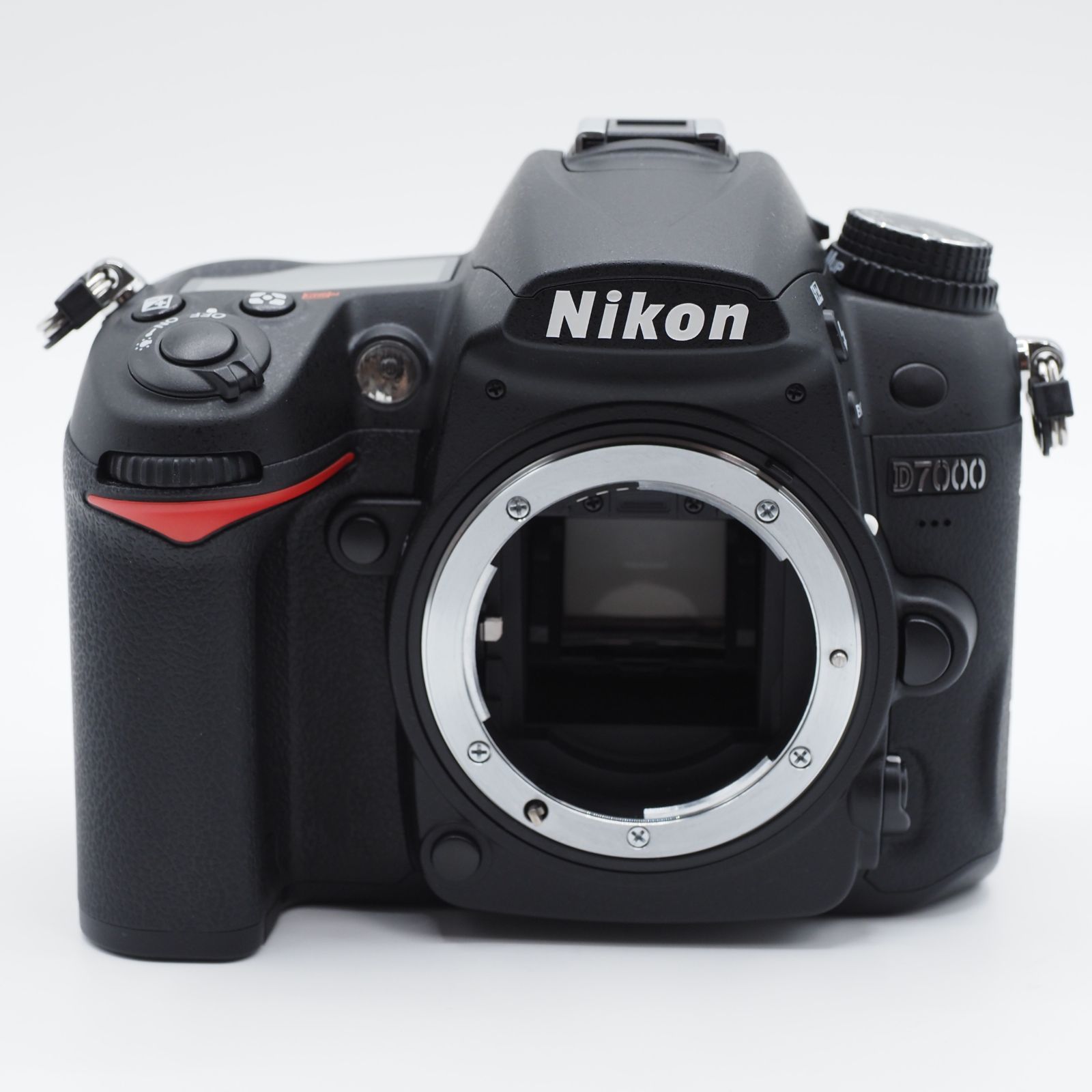 ☆ショット数2,625回・元箱付き新品級☆ Nikon ニコン デジタル一眼