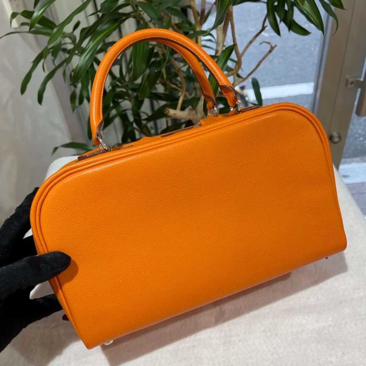 美品】HERMES エルメス サック アンヴィ 26 ヴォーエプソン オレンジ シルバー金具 K刻印□ 中古 ハンドバッグ レディース 女性用  ブランド 本革 レザー カーフ フォーマル パーティ 希少 レア プレゼント ギフト バック - メルカリ