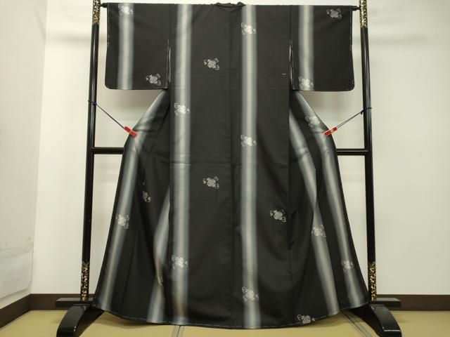 平和屋着物●上質な紬　打ち出の小槌　黒地　正絹　逸品　未使用　DAAT1240tw 平和屋着物○上質な紬 打ち出の小槌 黒地 正絹 逸品 未使用 DAAT1240tw