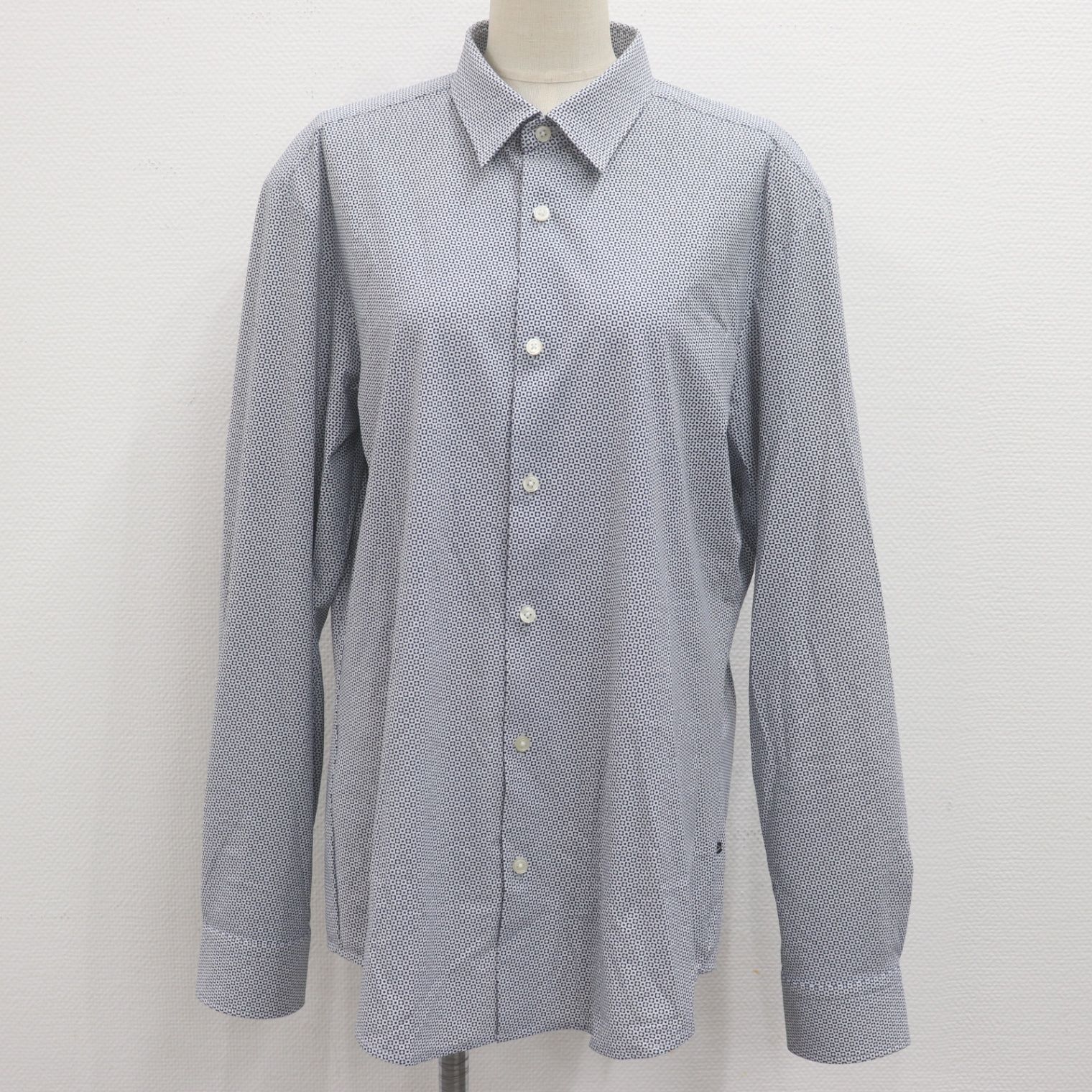 IT4P9ULEBBV4 HUGO BOSS ヒューゴボス SlimFit パフォーマンス シャツ 現行タグ メンズ ホワイト ネイビー 白 紺 サイズL