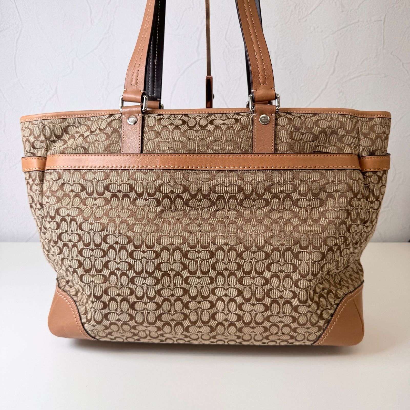 コーチ マザーズバック トートバッグ マザーズバッグ コーチ 青 白 花