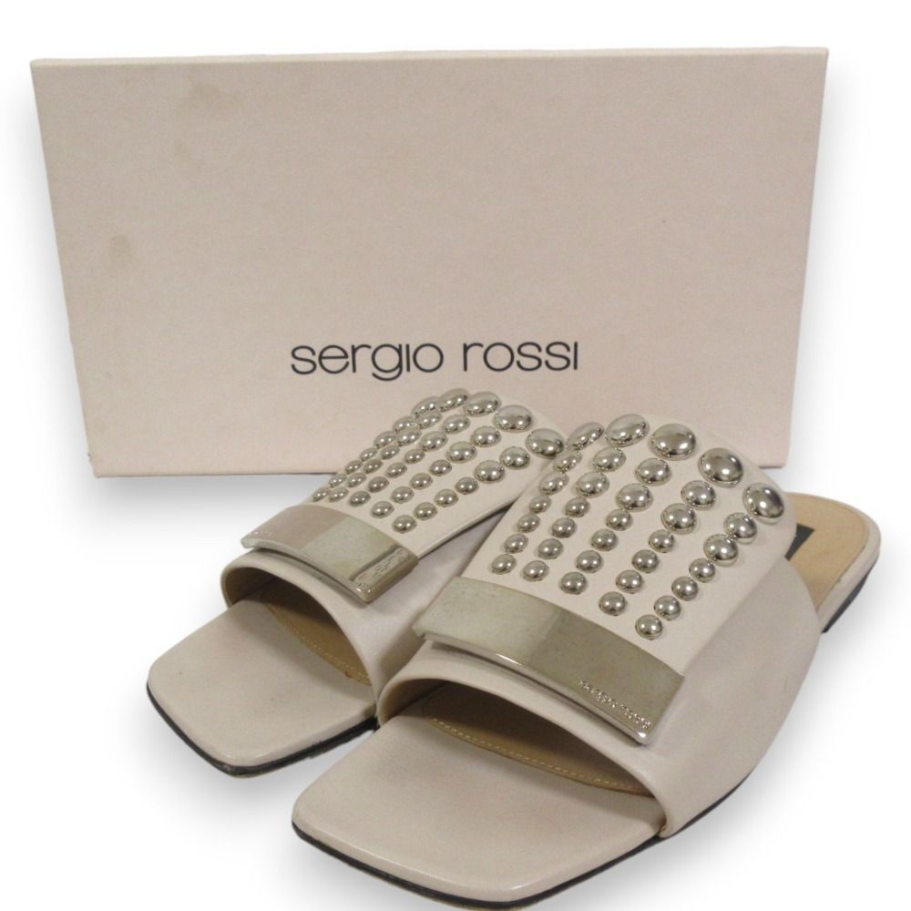 Sergio Rossi セルジオロッシ スタッズ プレート装飾 フラットミュール サンダル 36 約23cm ライトベージュ シルバー金具 レディース 古着