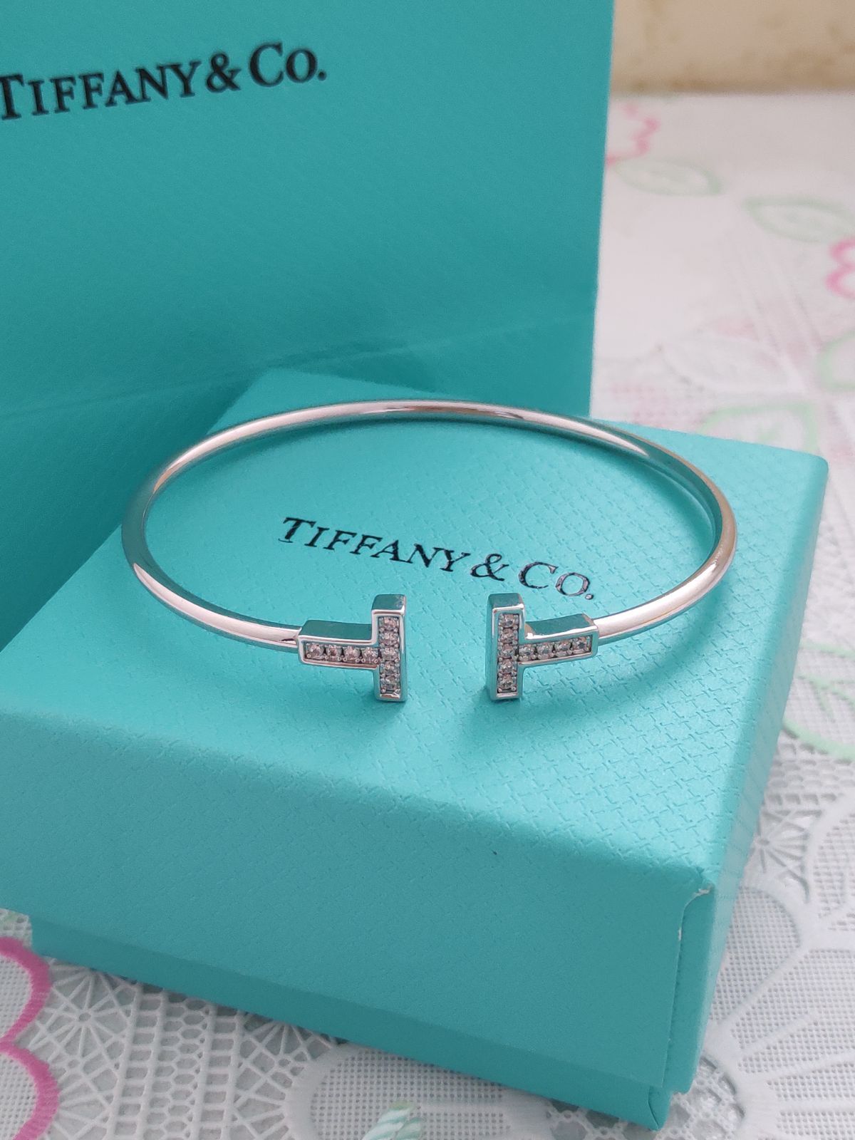 極美品！ティファニー/Tiffany&Coブレスレット大人気T ナロータイプ ワイヤーブレスレットシルバーバングルレディース☆  新品未使用