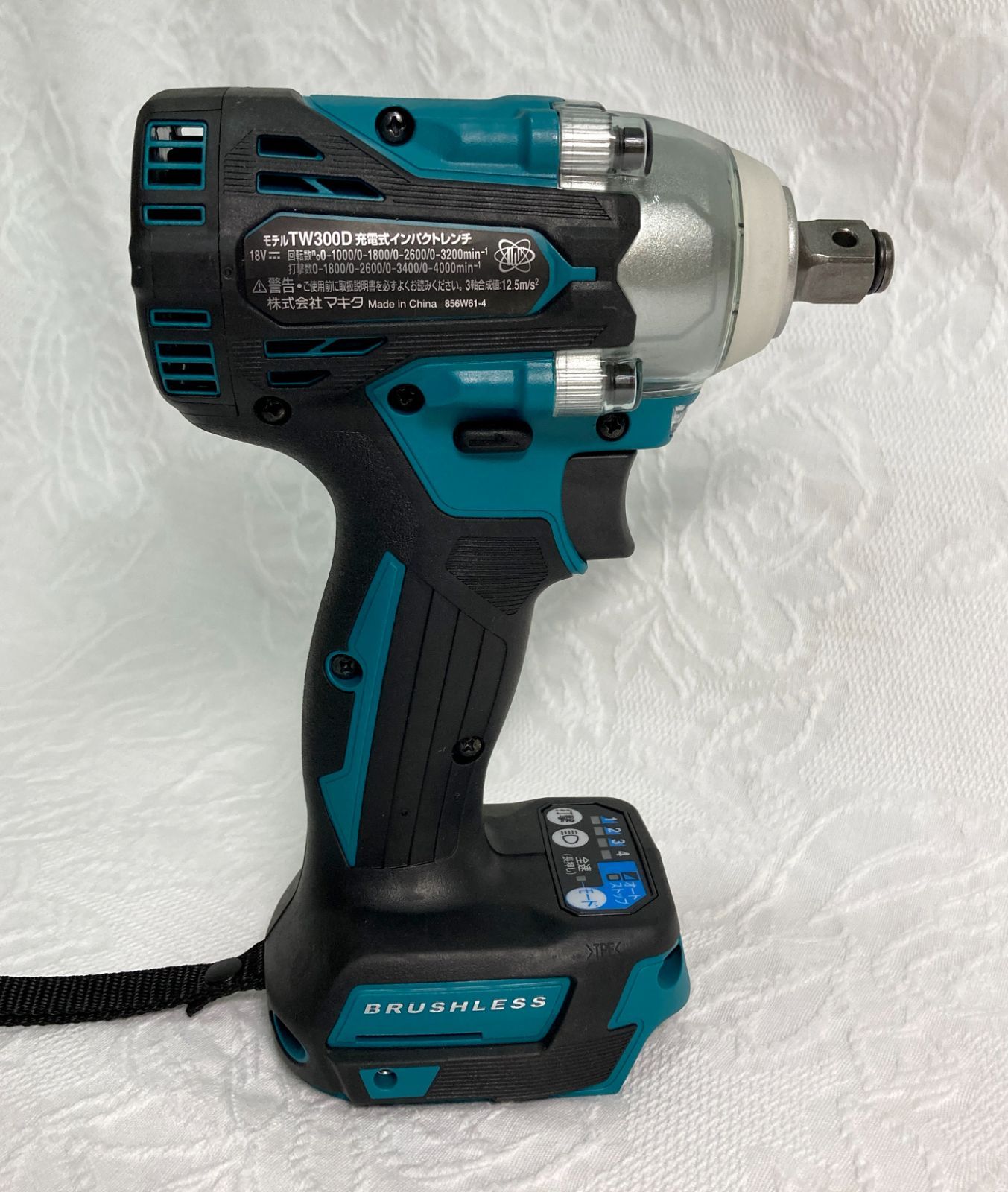 〇 makita マキタ 充電式インパクトレンチ TW300D 本体のみ 18V BL MOTOR LXT BRUSHLESS