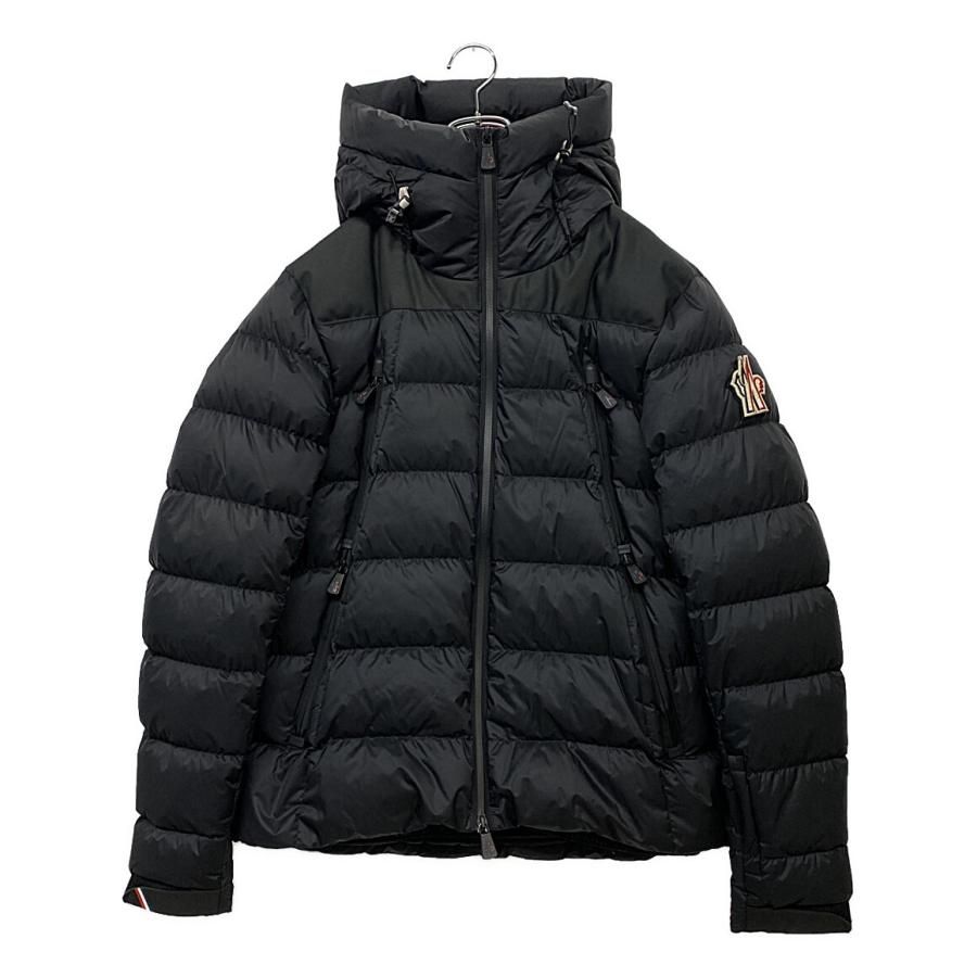 Moncler Grenoble ブラックダウンジャケット　サイズ3 MONCLER GRENOBLE ダウンジャケット サイズ3 ブラック