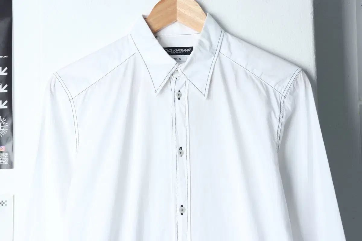 W ( S ー M ) Dolce&Gabbana(ドルチェ＆ガッバーナ) シャツ 白