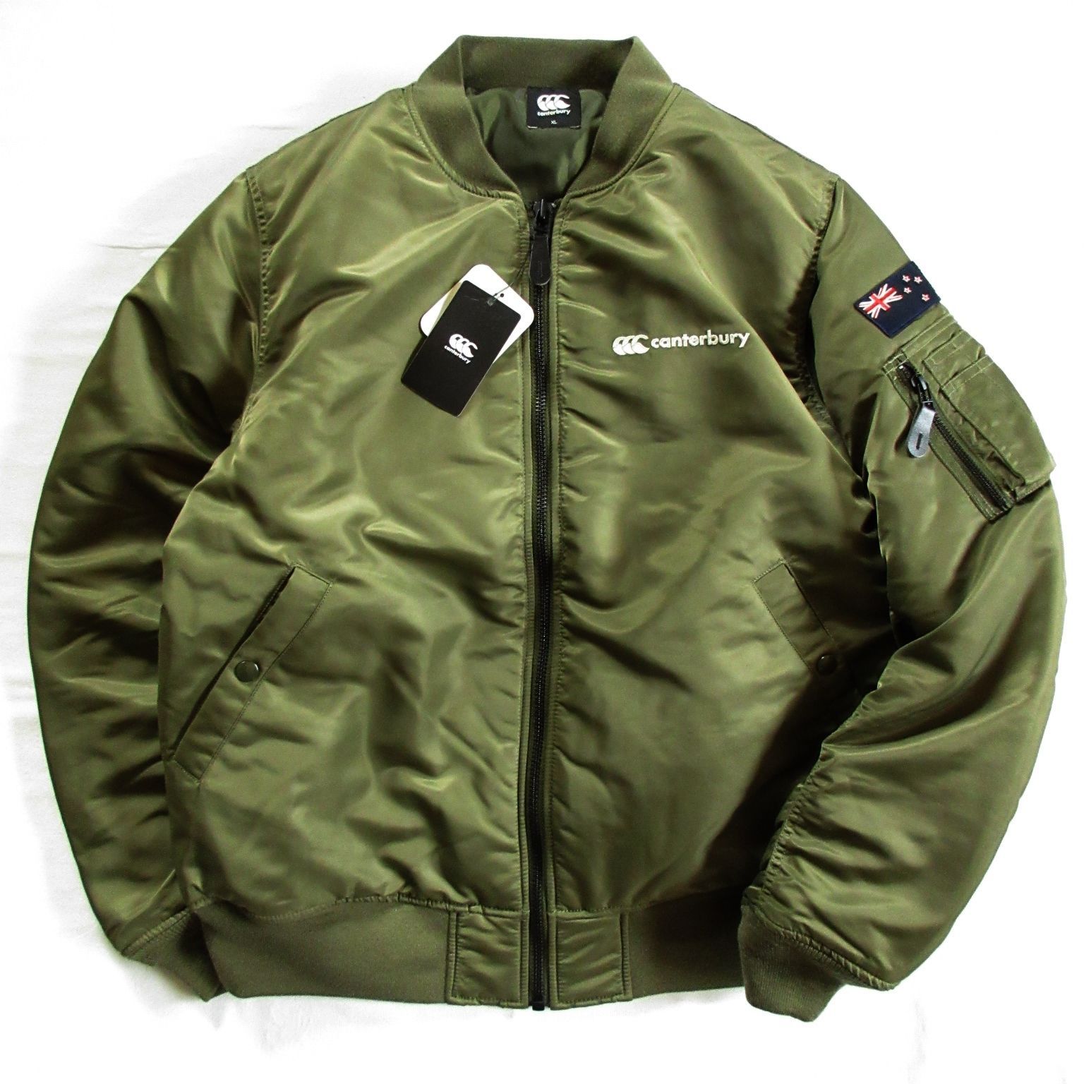 今なら M / L / XL あります】 未使用 定価24,200円 canterbury カンタベリー MA-1 ディフェンダージャケット  DEFENDER JACKET （オリーブ） - メルカリ