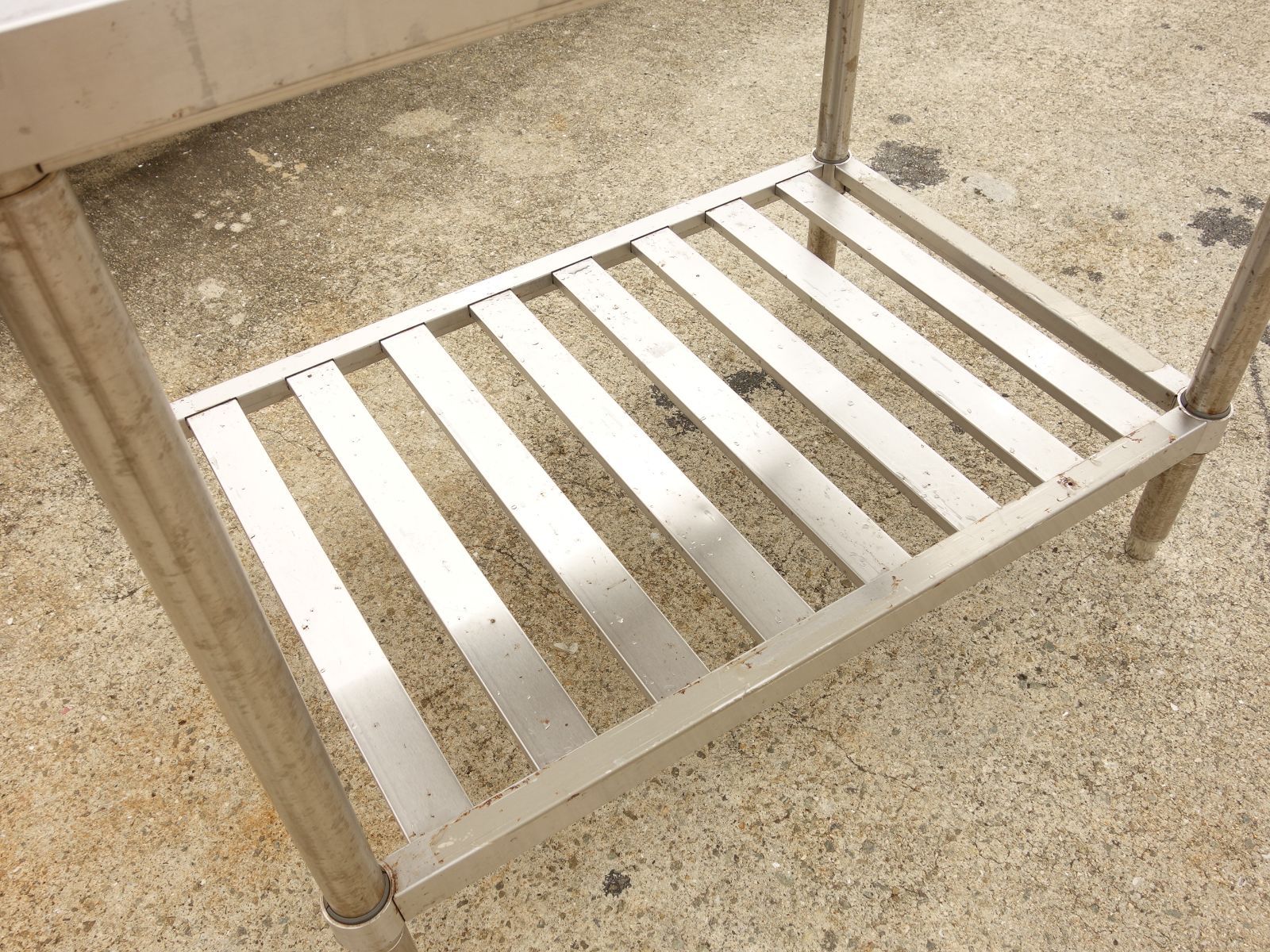 幅900×奥行600×高さ795