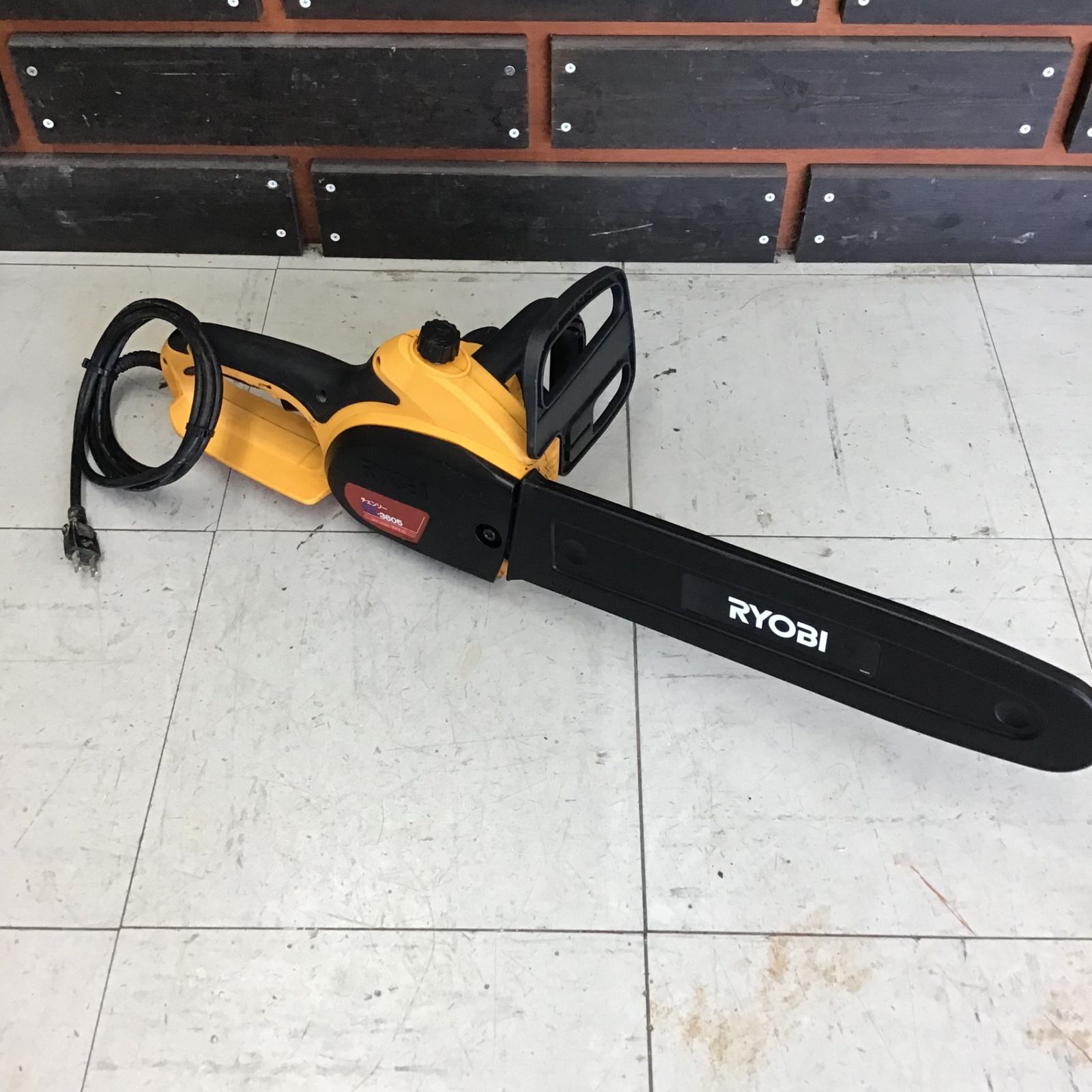 【中古品】 リョービ/RYOBI チェンソー・CS-3605 【鴻巣店】