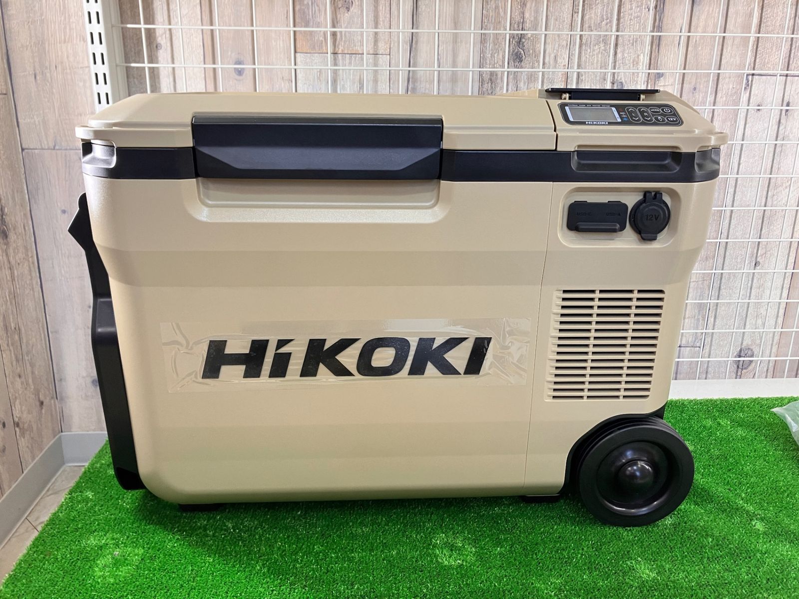 未使用展示品　ハイコーキ　コードレス冷温庫UL18DBA バッテリーなし 楽天市場】HIKOKI 18V コードレス冷温庫 UL18DBA ＜25L仕様