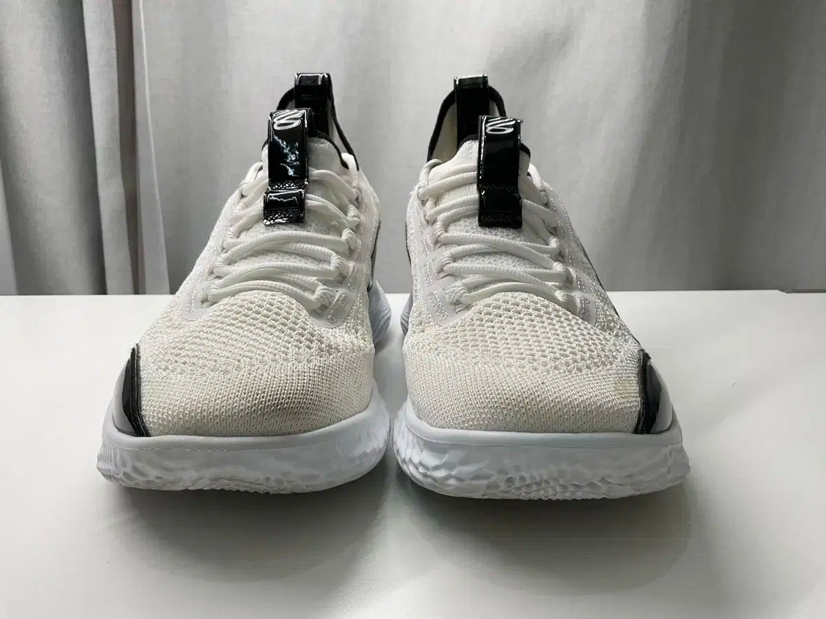 curry8 アンダーアーマー UNDER ARMOUR(アンダーアーマー