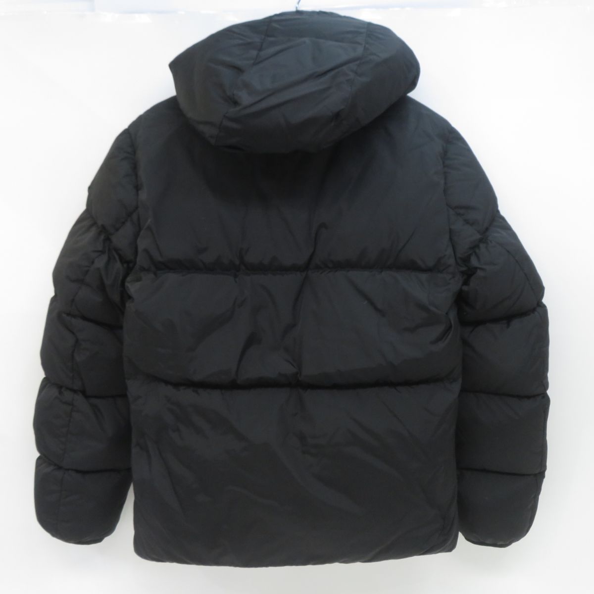 MONCLER MONTCLA GIUBBOTTO モンクレール モンクラー ロゴ刺繍 ダウン