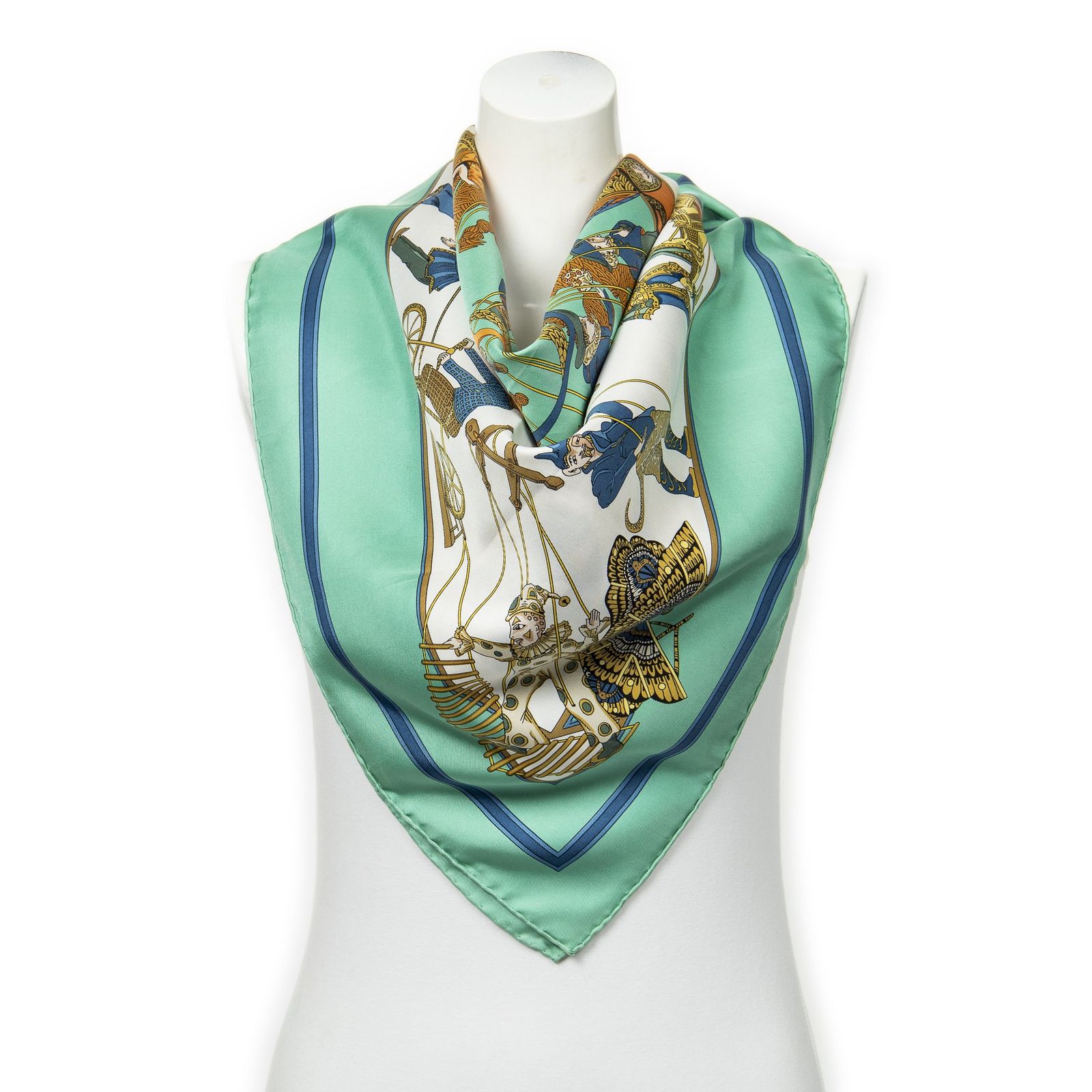 HERMES エルメススカーフ緑 青 金 ツイルシルクA