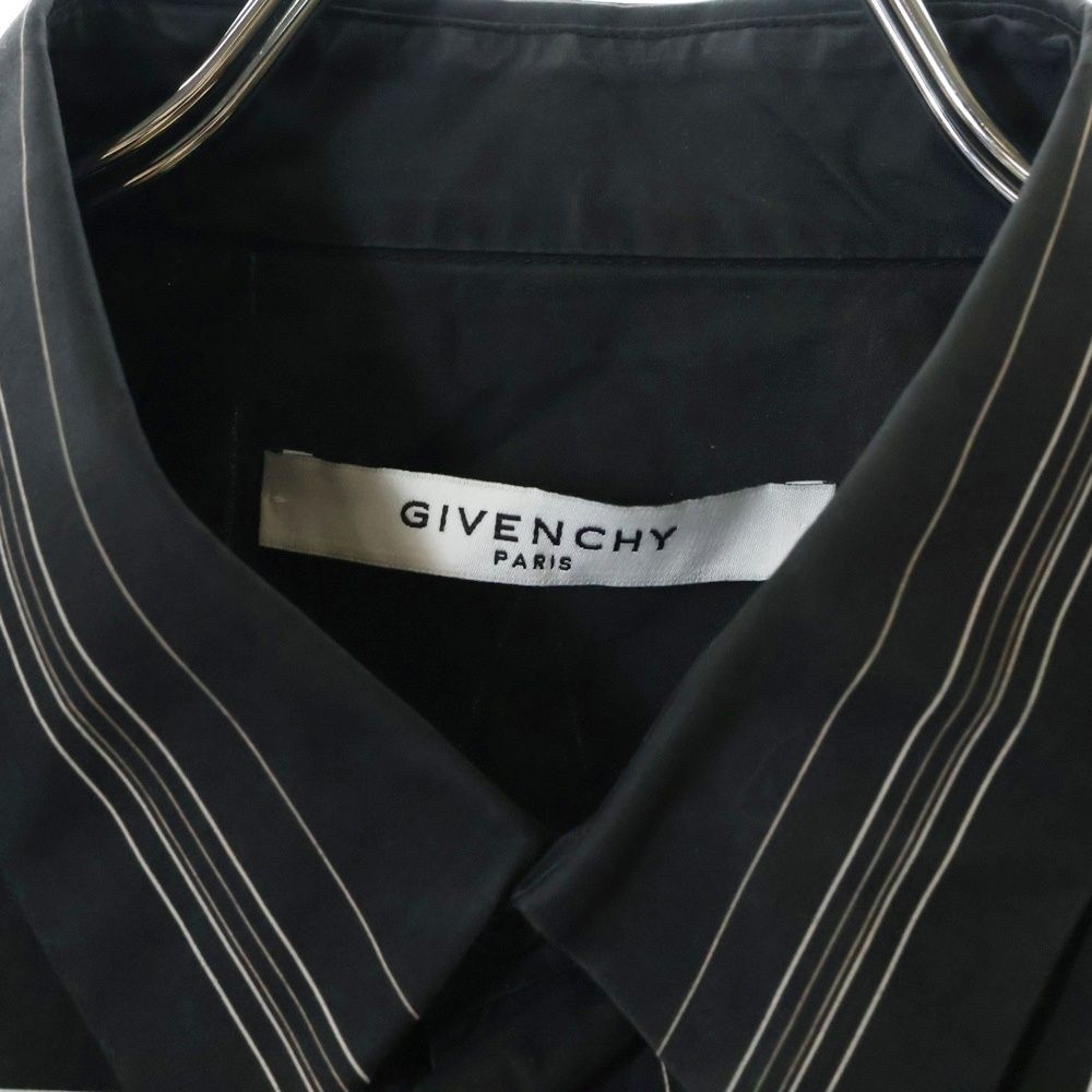 GIVENCHY (ジバンシィ) 16W Cobra Printed Button Up Shirt