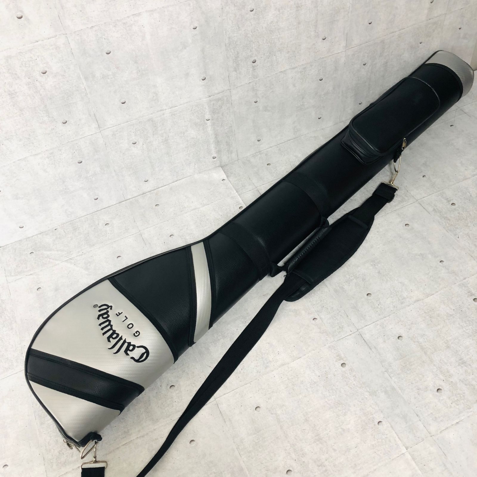 【中古】キャロウェイ　軽量ゴルフキャディバッグ　クラブケース付き キャロウェイ パラダイム キャディーバック ゴルフクラブケース