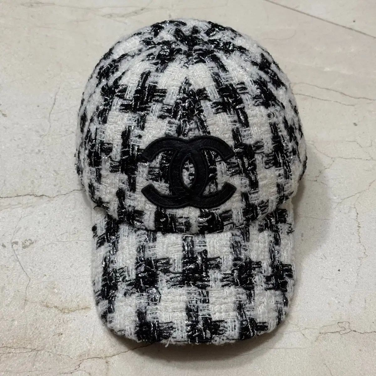 CHANEL シャネル