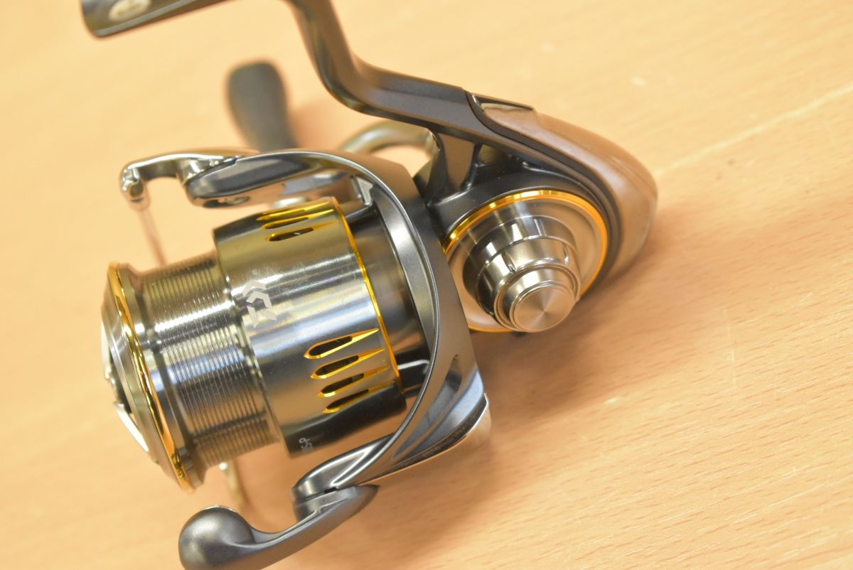 Daiwa AIRITY LT2000S-P リール ダイワ AIRITY LT2000S-P エアリティ