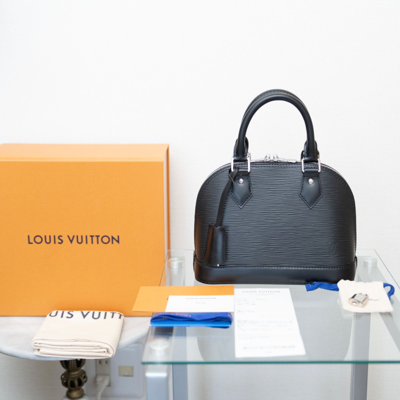 未使用】アルマBB エピ ブラック(黒) ルイヴィトン ハンドバッグ