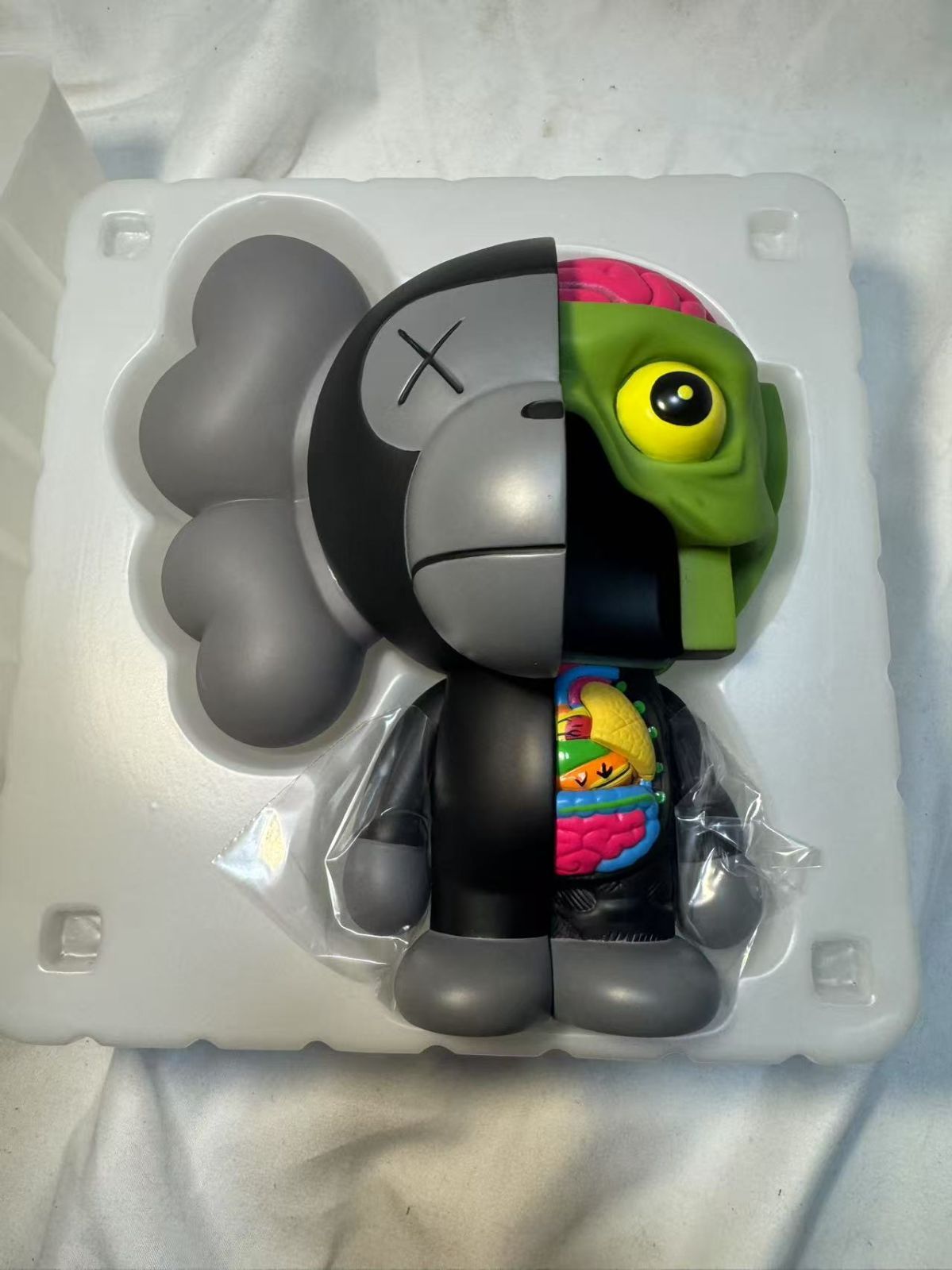 11SSA BATHING APE×OriginalFake×KAWS MILO