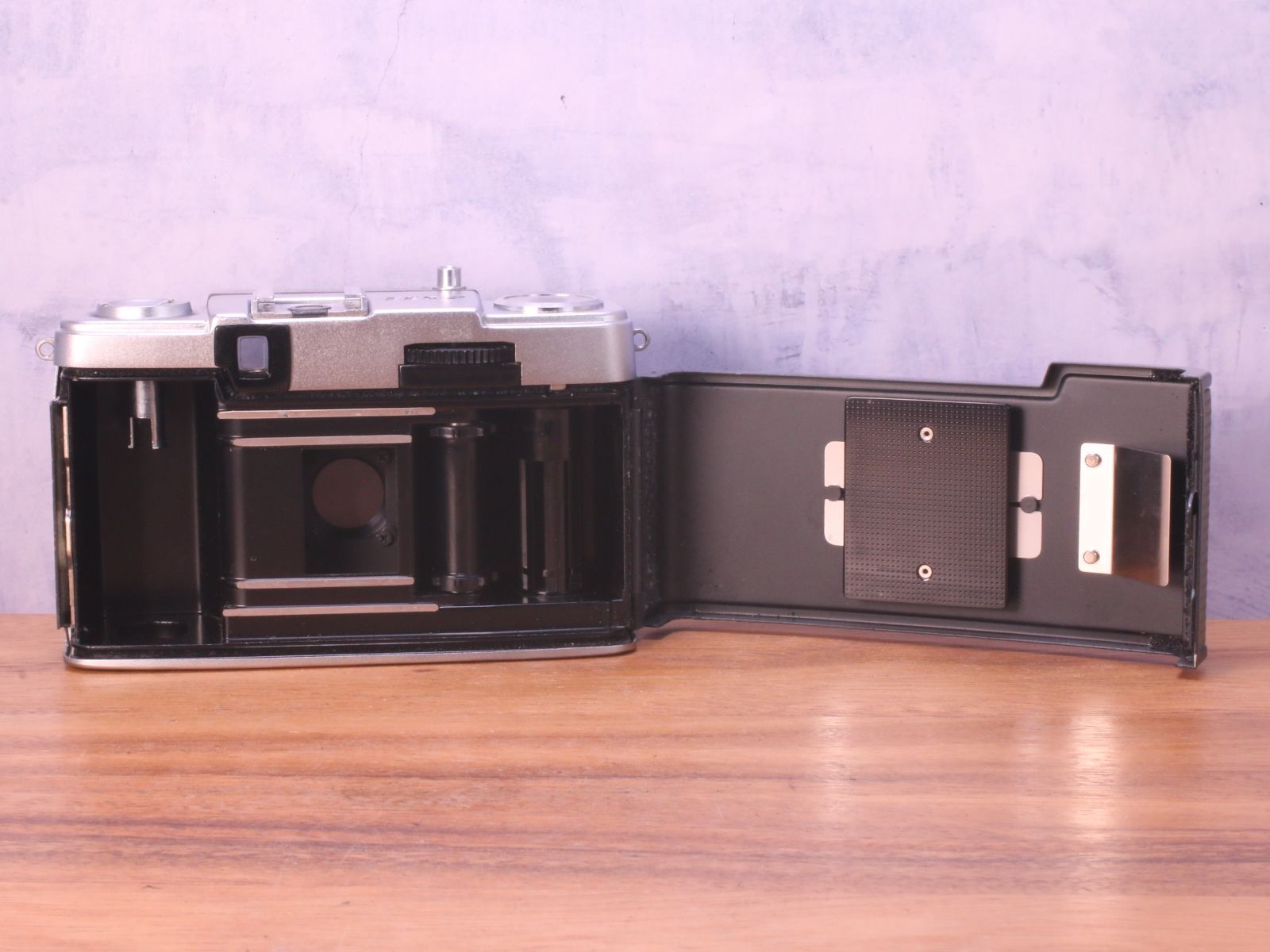 完動品 フィルムカメラ OLYMPUS PEN EES-2