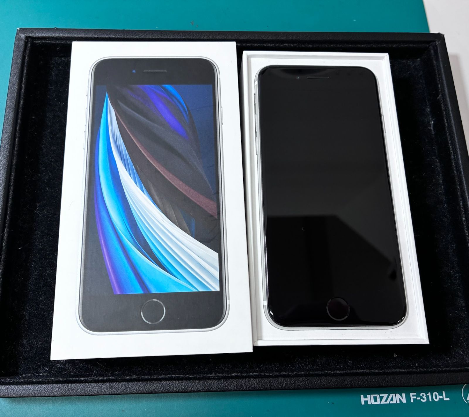 純正買取品】iPhoneSE第2世代 64GB ホワイト(白) バッテリー 純正買取品】iPhoneSE第2世代 64GB ホワイト(白) バッテリー