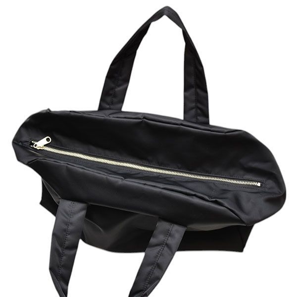 Comme des Garcons ブラック ナイロンボストンバッグ 軽量 COMME des GARCONS 新品 コムデギャルソン オム プリュス HOMME