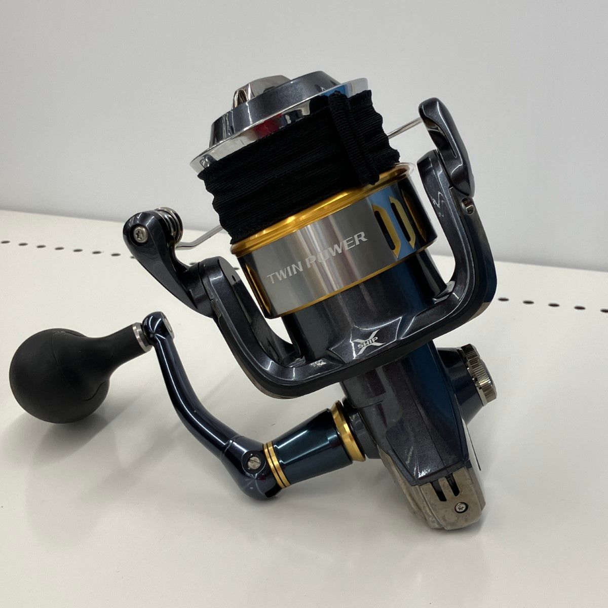 釣り用品 リール スピニングリール SHIMANO 03322 箱付 15ツインパワー  