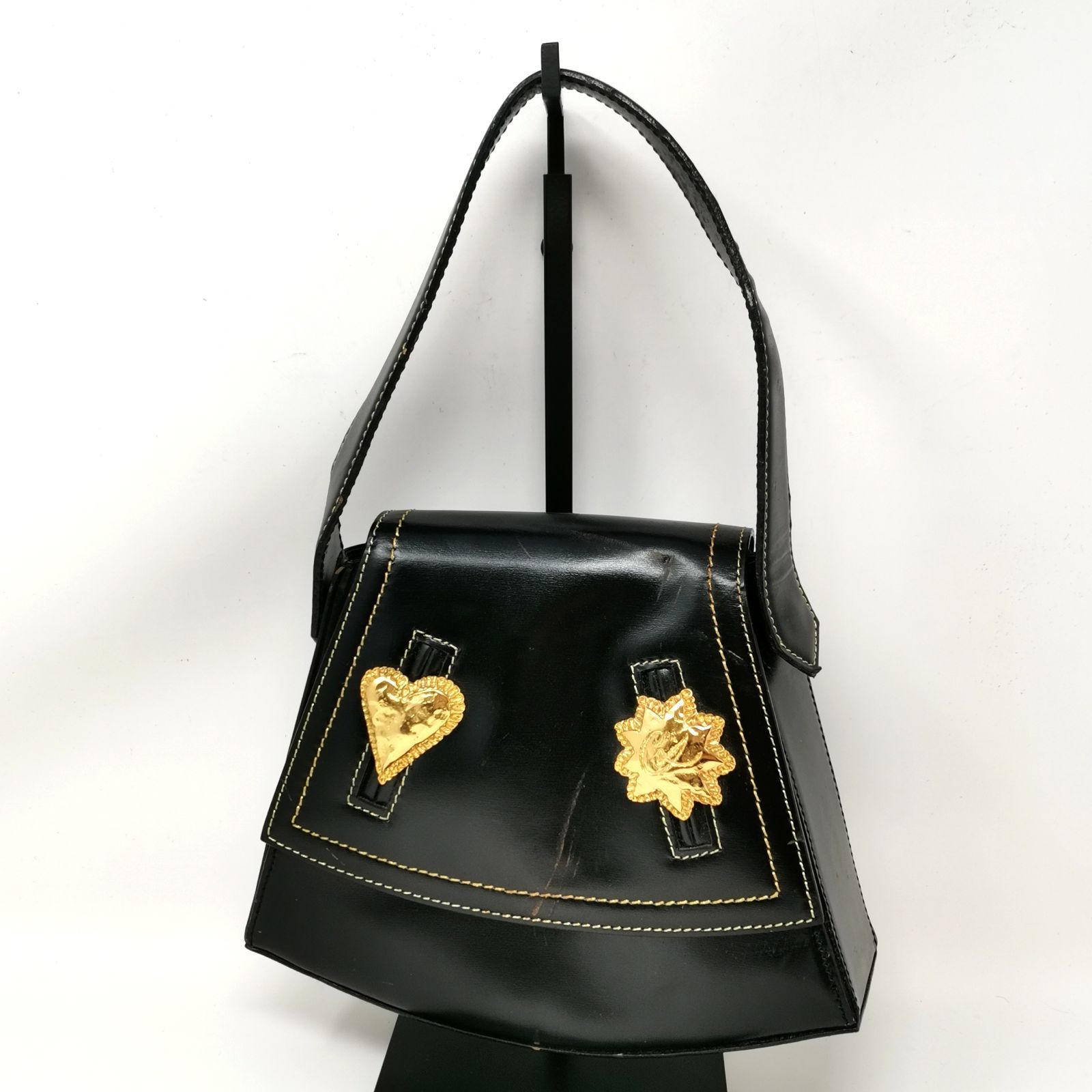 クリスチャン ラクロワ Christian Lacroix ブラック ゴールド