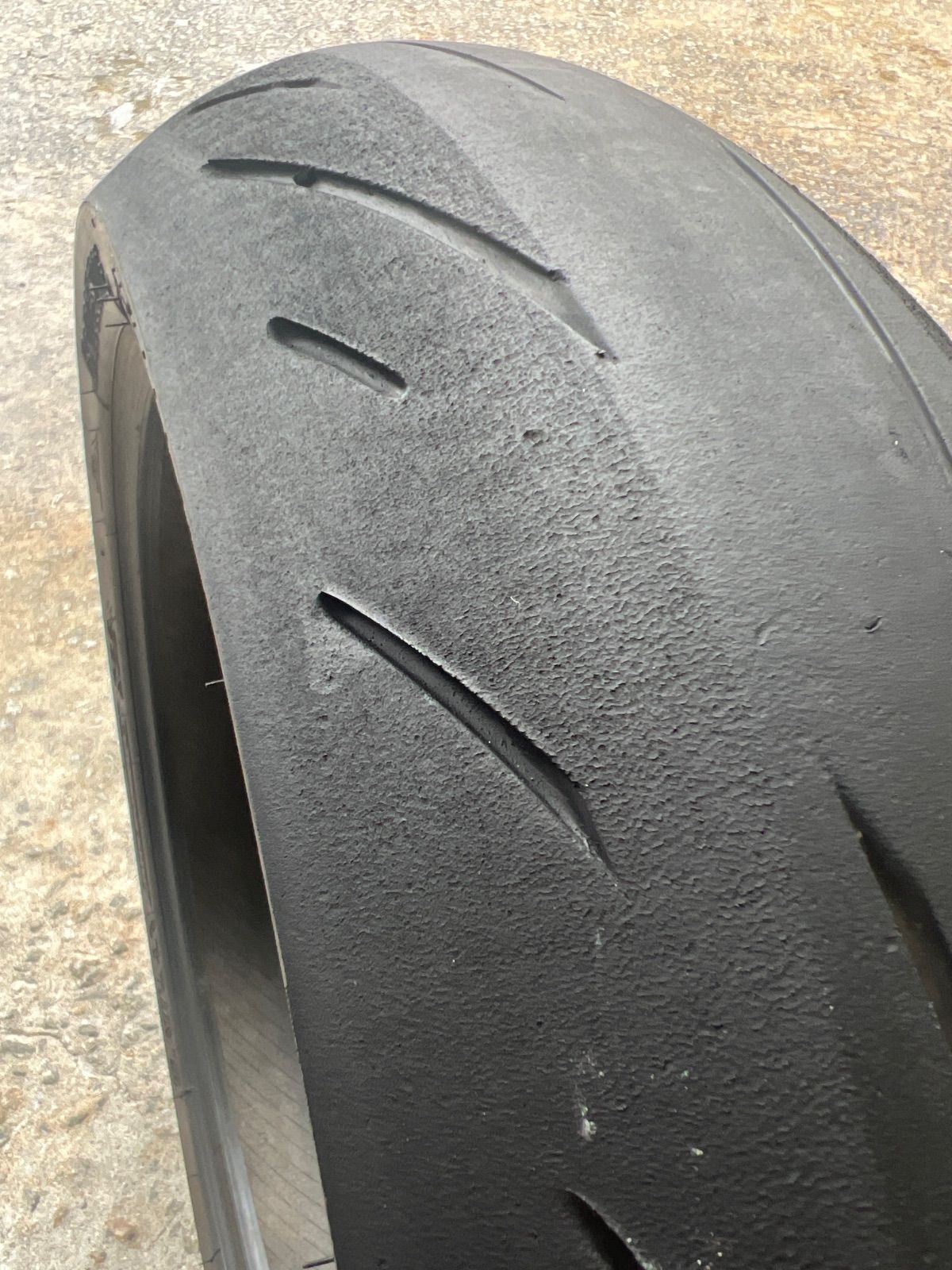 ブリヂストン s22 前後セットのおすすめ人気商品一覧 通販