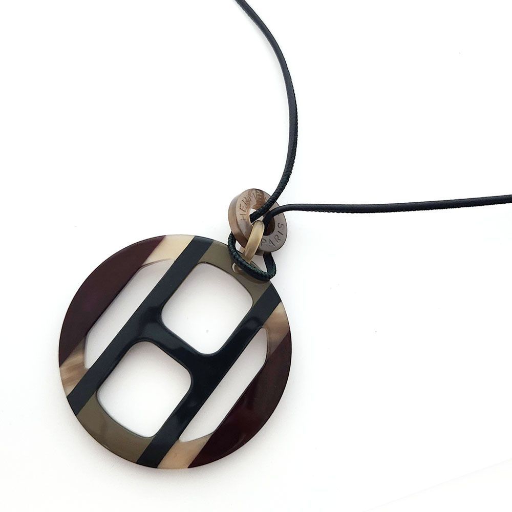 エルメス HERMES Hエキップ バッファローホーン ペンダント