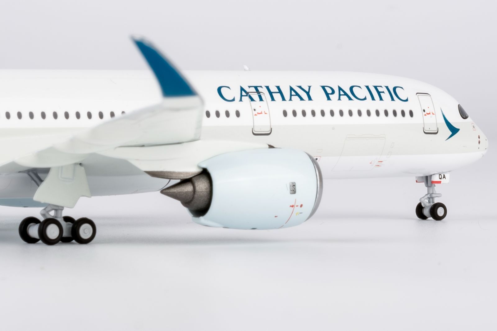 Aviation400 キャセイパシフィック航空 A350-900 1:400 お取り寄せ商品】1/400 A350-900 キャセイパシフィック