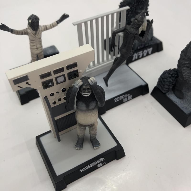 中古】現状品)ｳﾙﾄﾗ怪獣名鑑 ｳﾙﾄﾗQ 新たなる挑戦 5種ｾｯﾄ[91