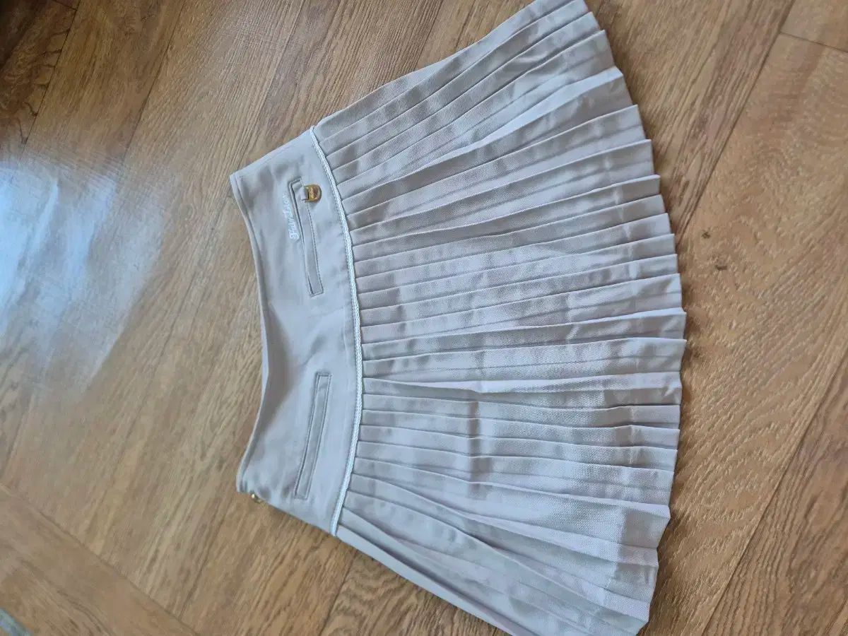 Fair Liar ゴルフ プリーツ スカート S 美品 グレー Fair Liar ゴルフ プリーツ スカート S 美品 グレー - メルカリ