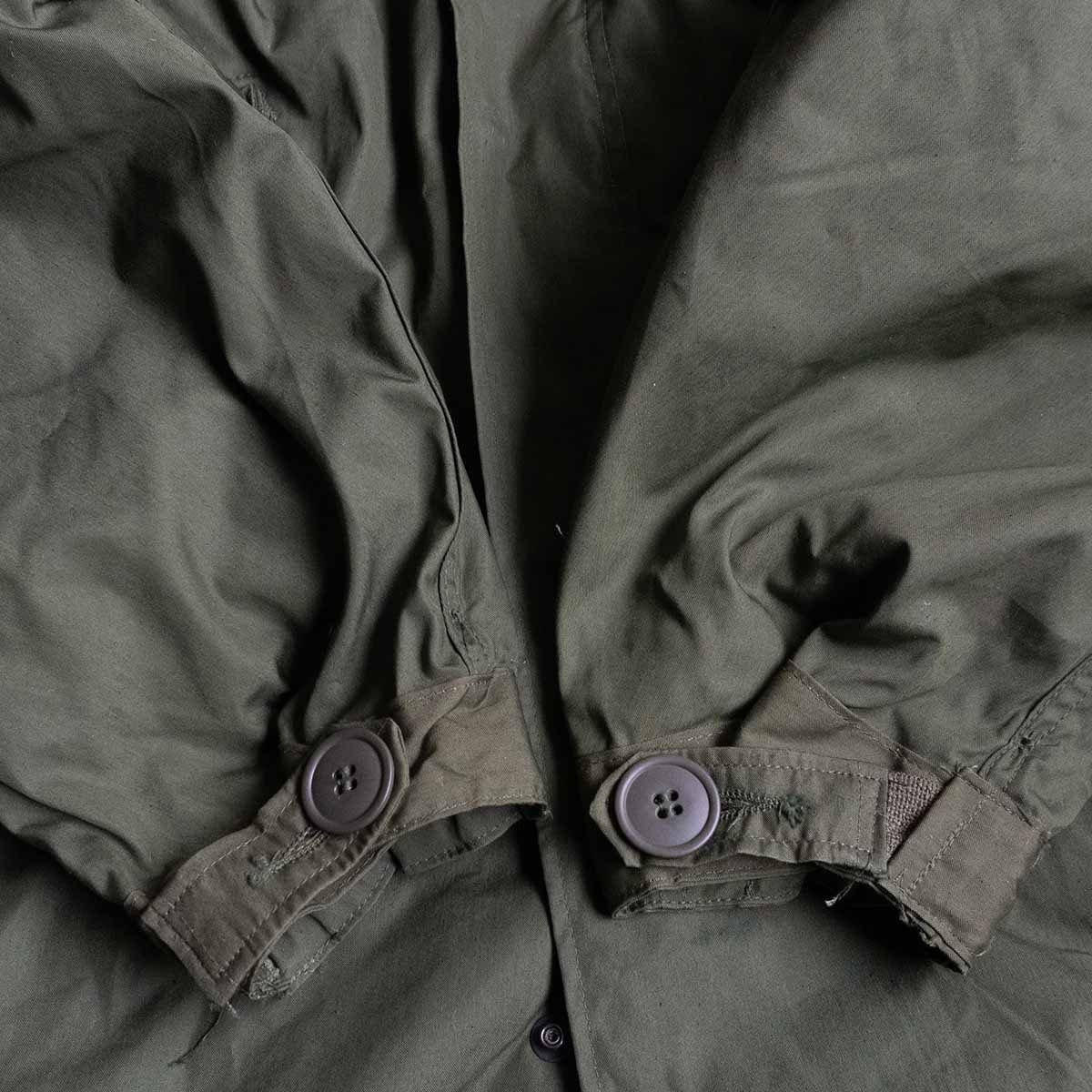 米軍 25040577