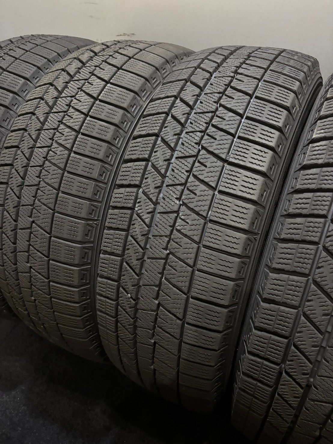 195|65R15 DUNLOP|WINTER MAXX 03 24年製 スタッドレス 4本 ダンロップ ウィンターマックス ノア ヴォクシー プリウス 南6-K395