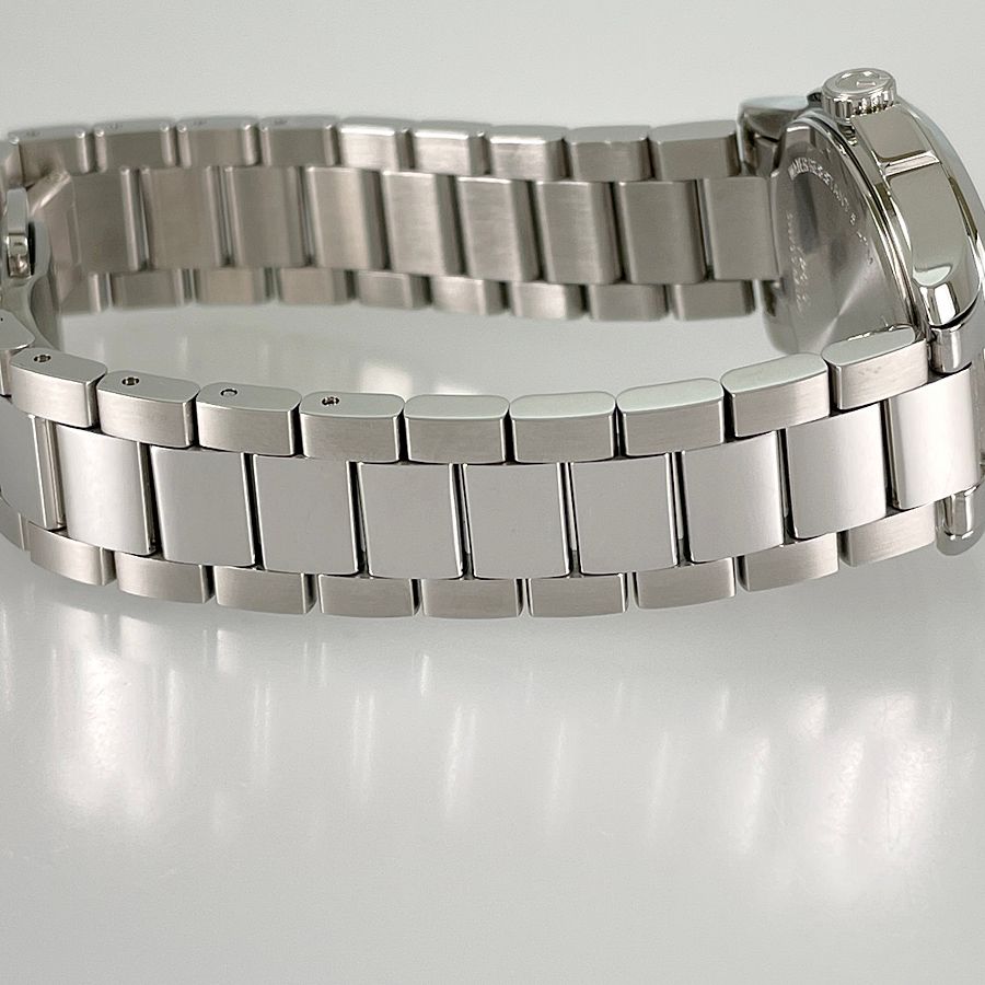 Ronnieさん★出品 /GUCCI 126.5/ホワイトシェル ビー グッチ GUCCI 126.5 Gタイムレス ホワイトシェル文字盤 12Pダイヤ 電池