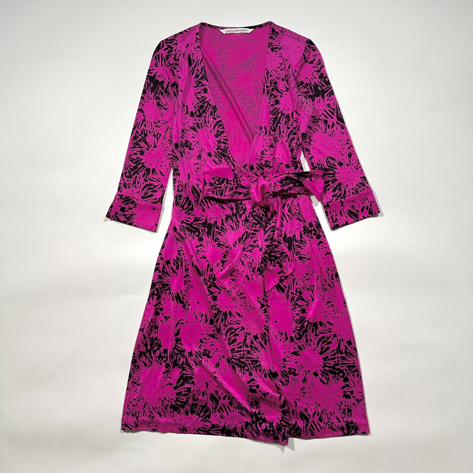 美品 DIANE von FURSTENBERG ダイアンフォンファステンバーグ ラップ