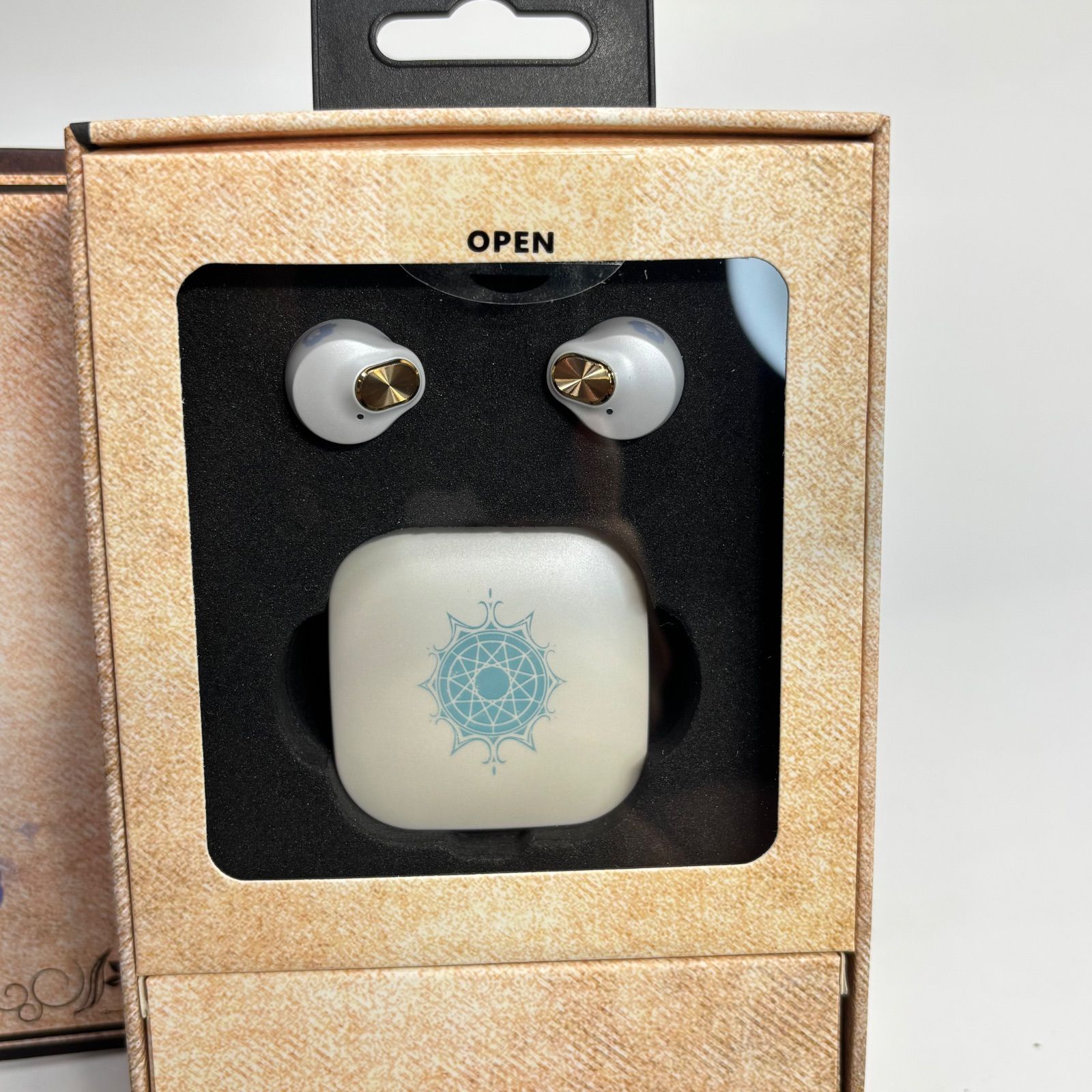 AVIOT TE-Q3-FRR 葬送のフリーレン コラボ ワイヤレスイヤホン - メルカリ