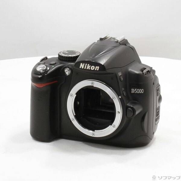 〔品〕 Nikon D5000【262】