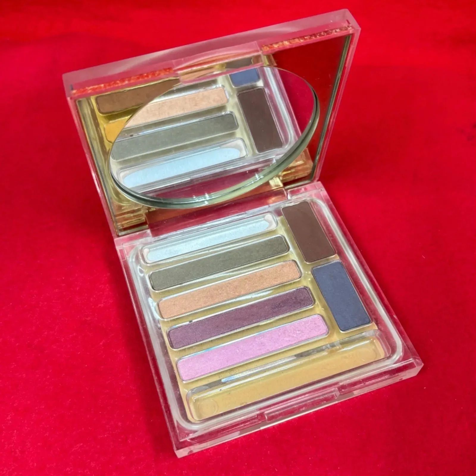 エスティローダー デラックスコンパクト たくまし 