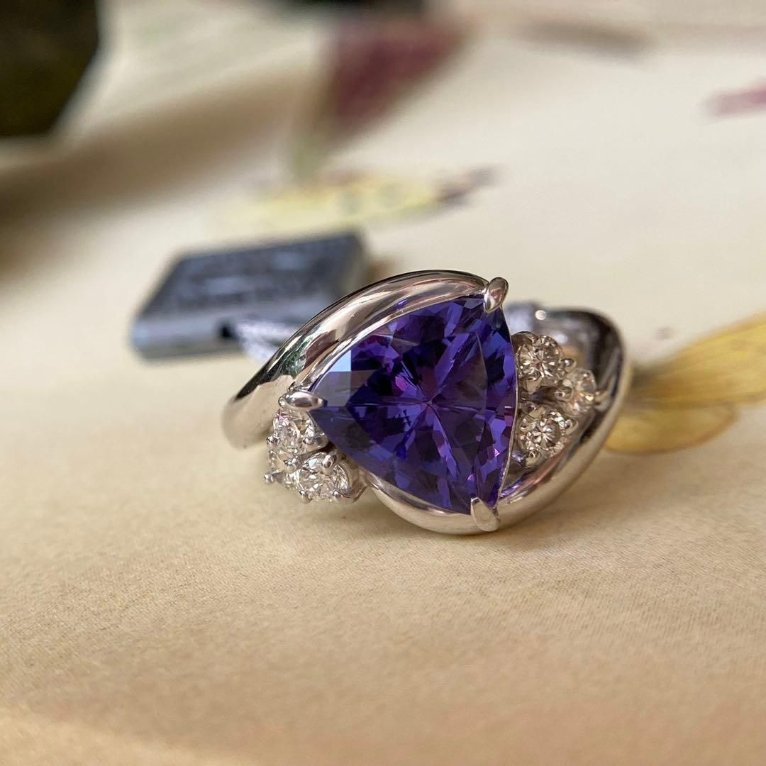 タンザナイト財団 性の印