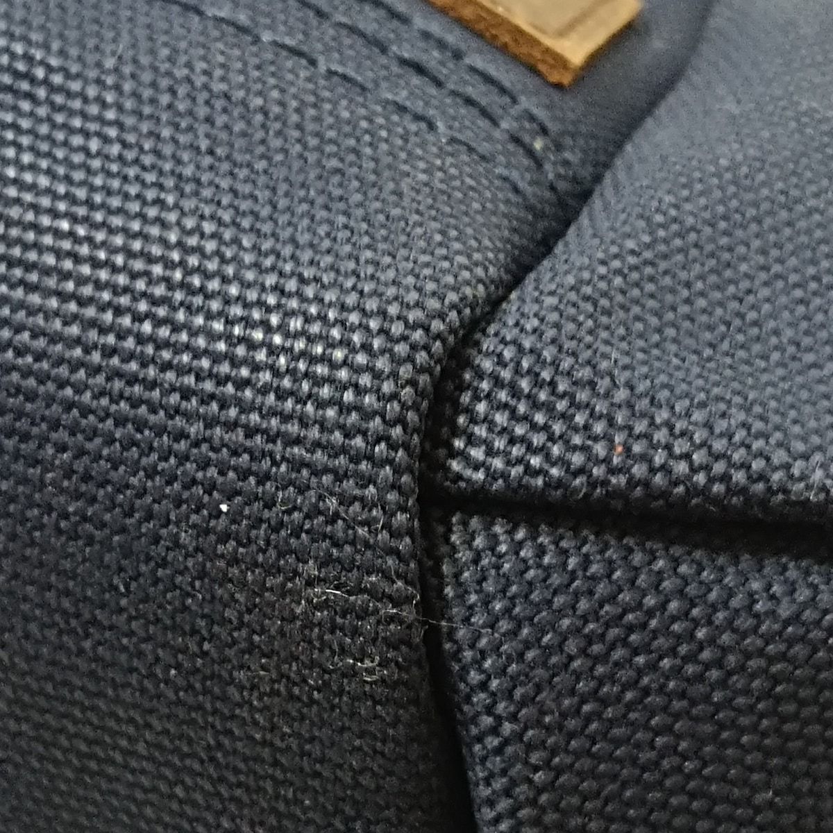 ネイビー×ダークブラウン