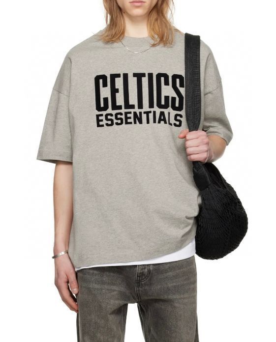 ◆FOGフィアオブゴッドESSENTIALS X NBA◆Celticsクルーネック半袖Tシャツ T-Shirt ユニセックス
