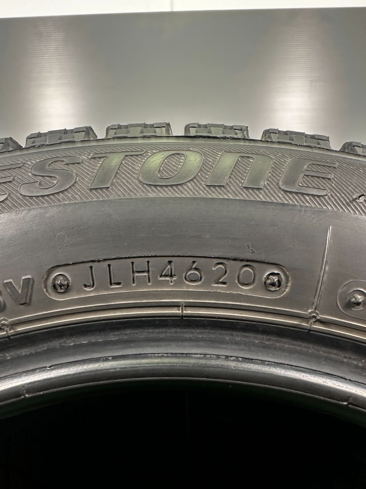 送料無料☆155/65R14 ブリヂストン VRX 2020年製 4本 冬タイヤ 送料無料☆155/65R14 ブリヂストン VRX 2020年製 4本 冬タイヤ