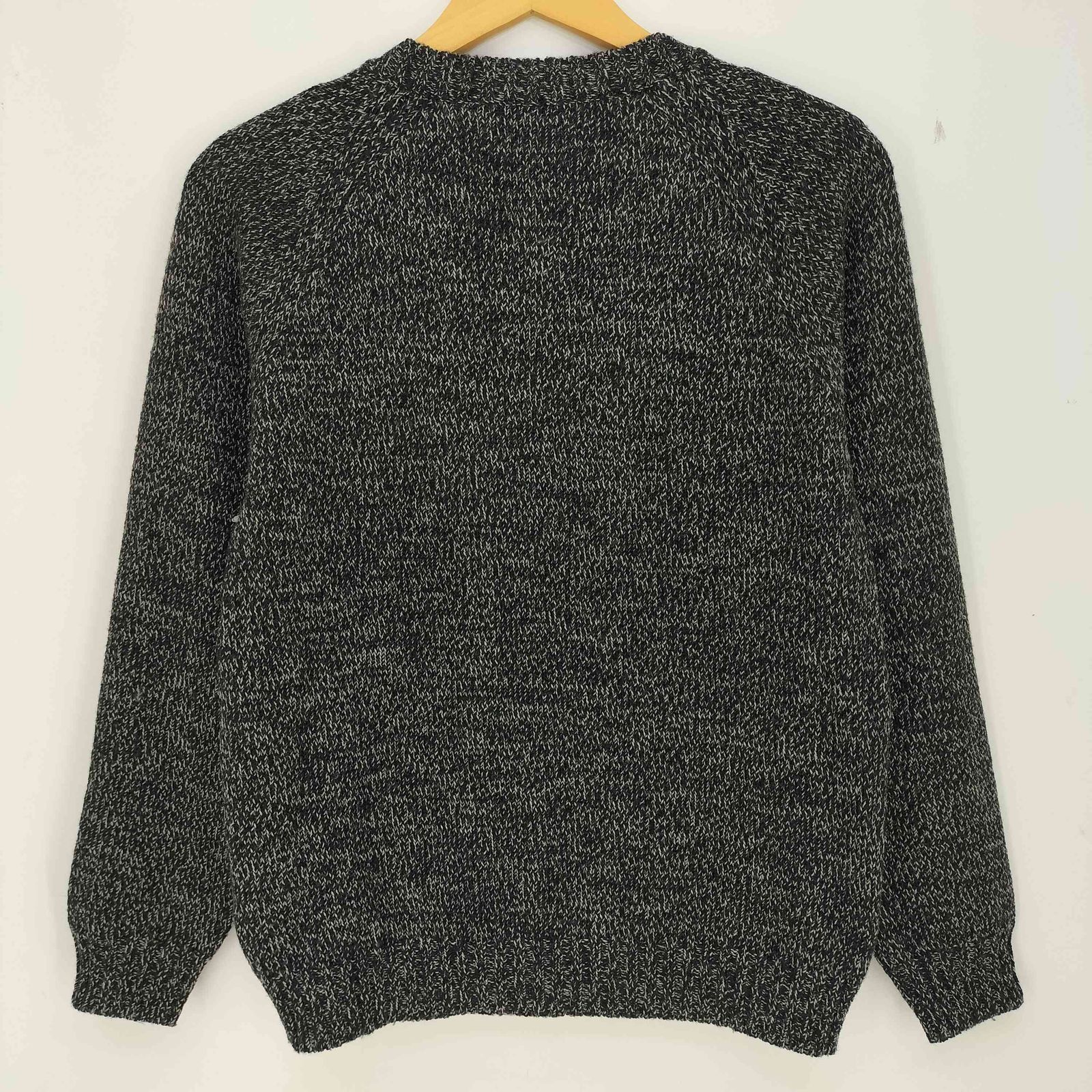 Weekend Max Mara(ウィークエンドマックスマーラ) ウール Vネックニット ローゲージ レデ 中古 古着 0406 ウィークエンドマックスマーラ Weekend Max Mara ウール Vネック