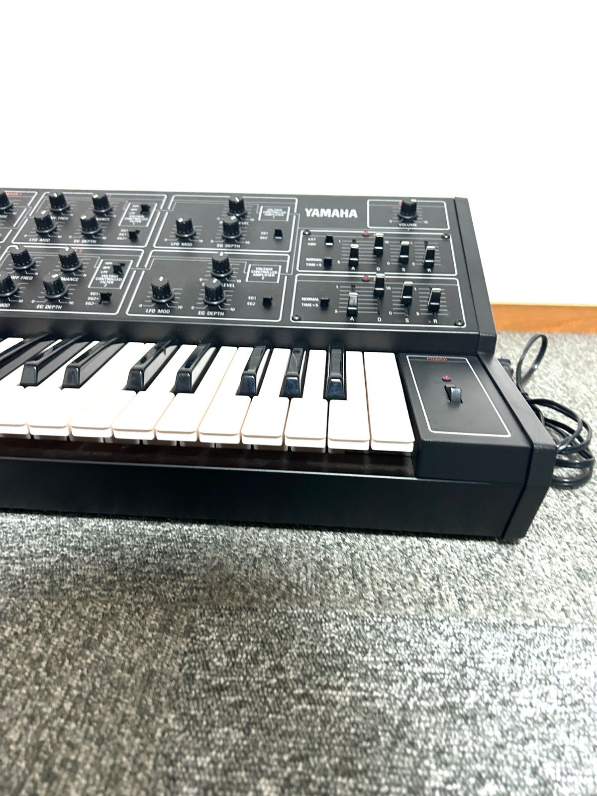 ”音出しOK” YAMAHA CS-15 アナログシンセサイザー 純正ケース付き YAMAHA CS-15 アナログシンセサイザー 純正ケース付き YAMAHA