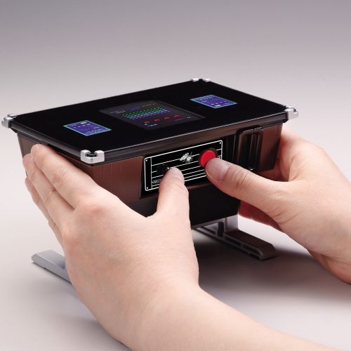 新品 遊べる貯金箱 スペースインベーダー テーブル筐体型 - メルカリ